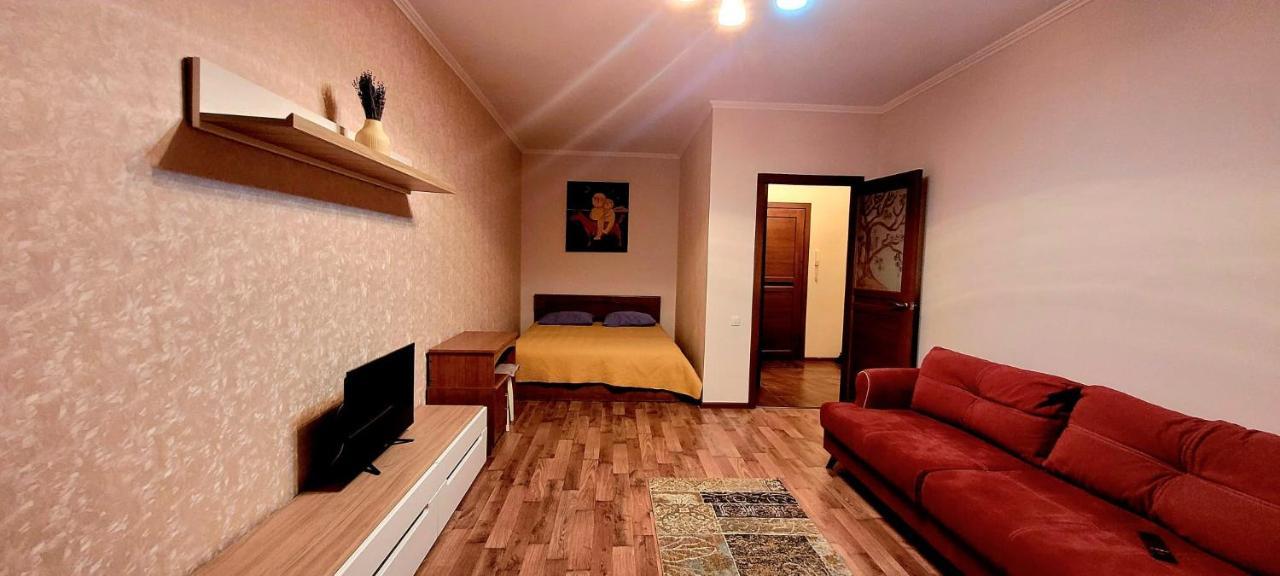 Прекрасная Квартира В Центре Столицы! Астана Екстериор снимка