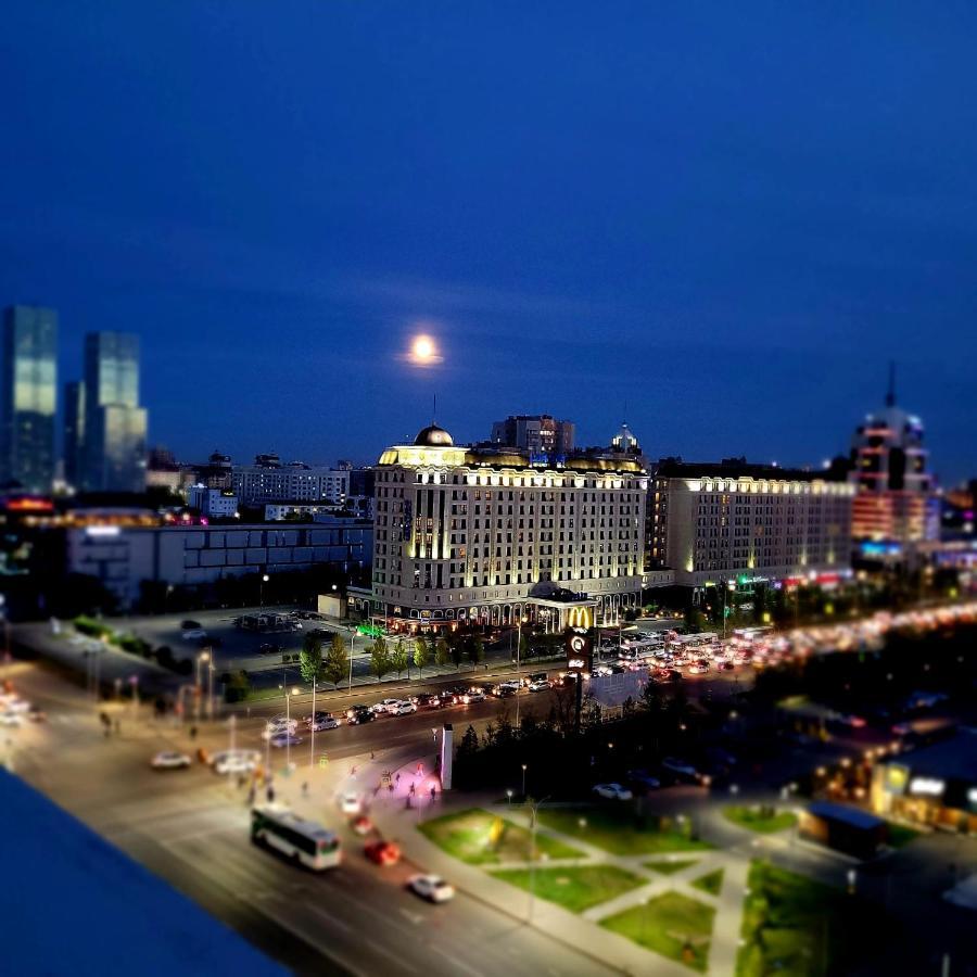 Прекрасная Квартира В Центре Столицы! Астана Екстериор снимка